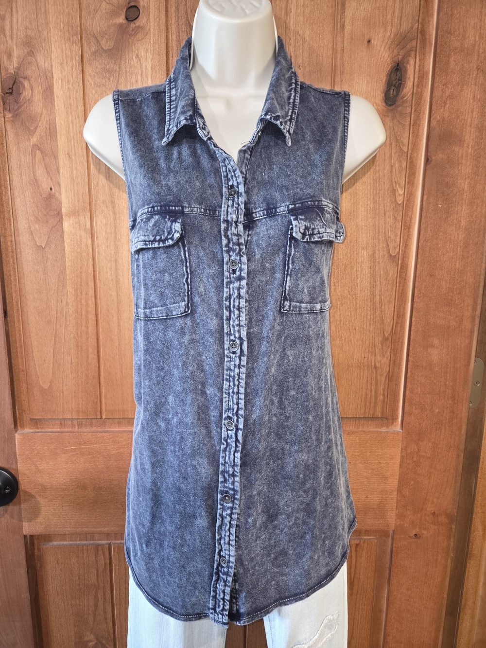 Rock & Republic Sleeveless Acid-Wash Denim Top in Dark Blue‎